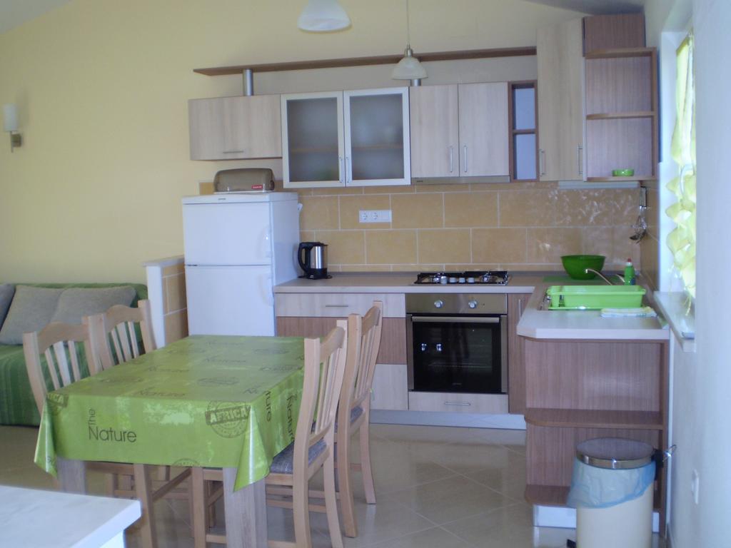 Apartments Duricic Loviste Luaran gambar