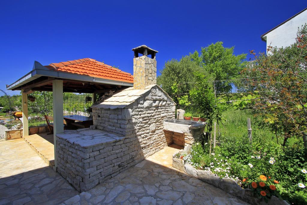 Apartments Duricic Loviste Luaran gambar