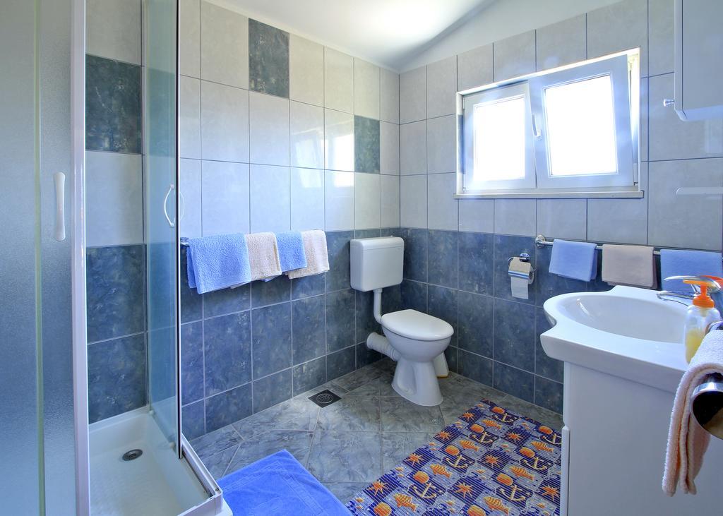 Apartments Duricic Loviste Luaran gambar