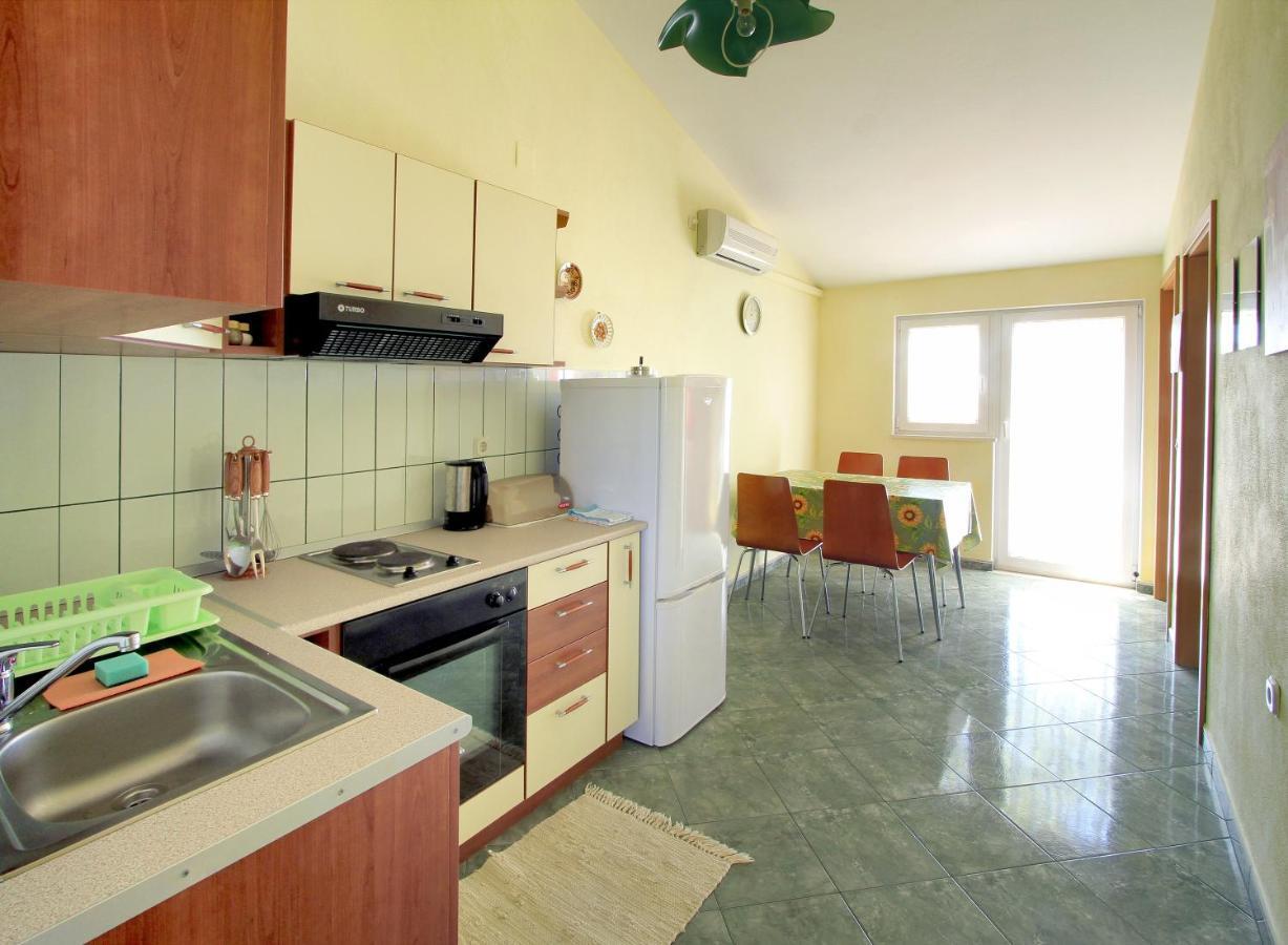 Apartments Duricic Loviste Luaran gambar